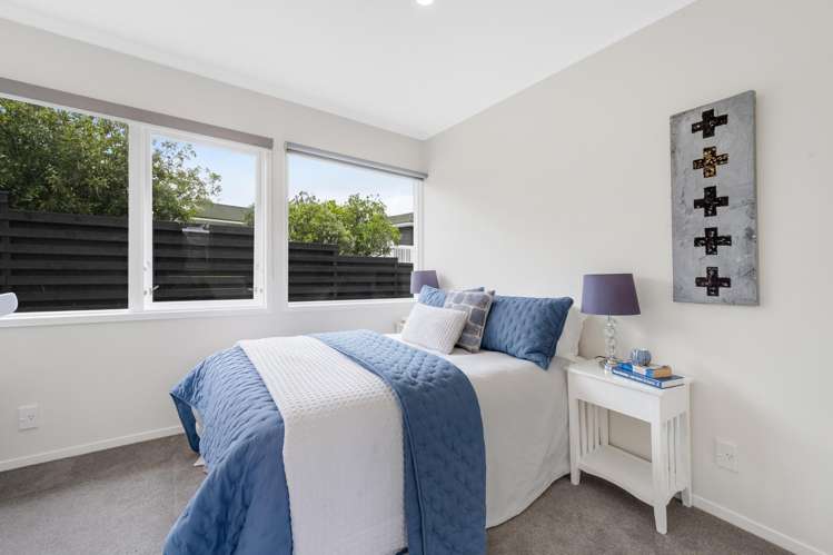 22 Andrea Place Sunnyhills_34