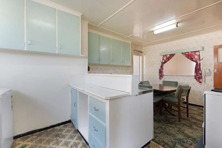 57 Tarawera Road Johnsonville_5