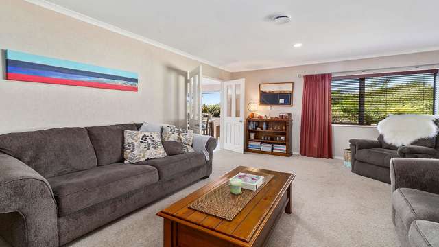 59 Oxford Road Lake Rotoma_3