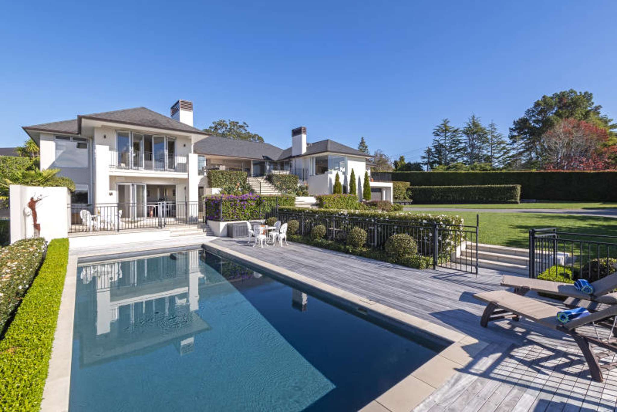 Rich list: Two luxury homes fetch $4m each at auction