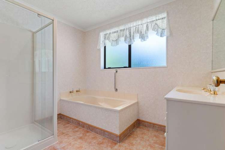 128 Tararua Drive Masterton_24