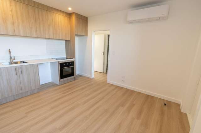 A/50 Hugo Shaw Drive 11373_2