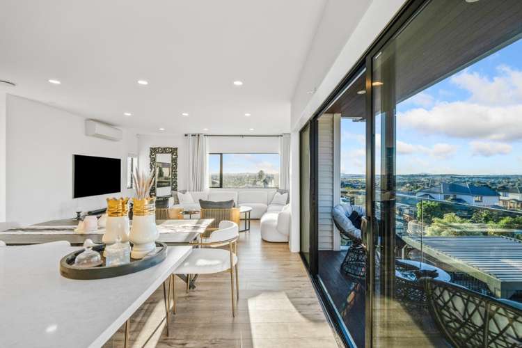 23 Gospel Heights Flat Bush_15