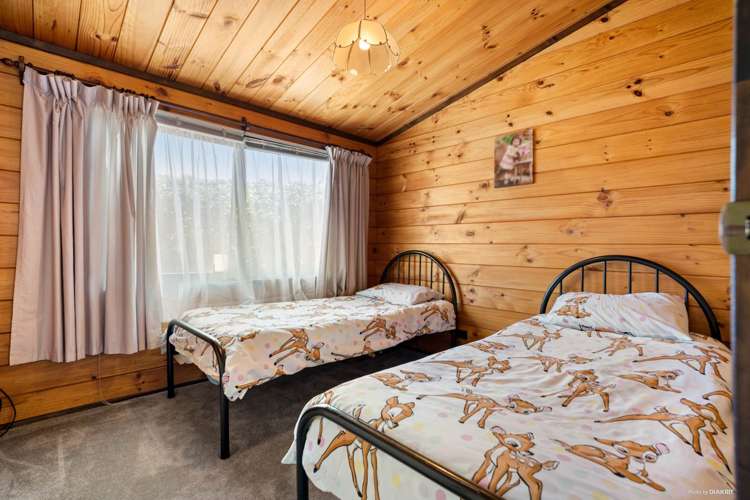 16 Sunningdale Street Wattle Downs_16