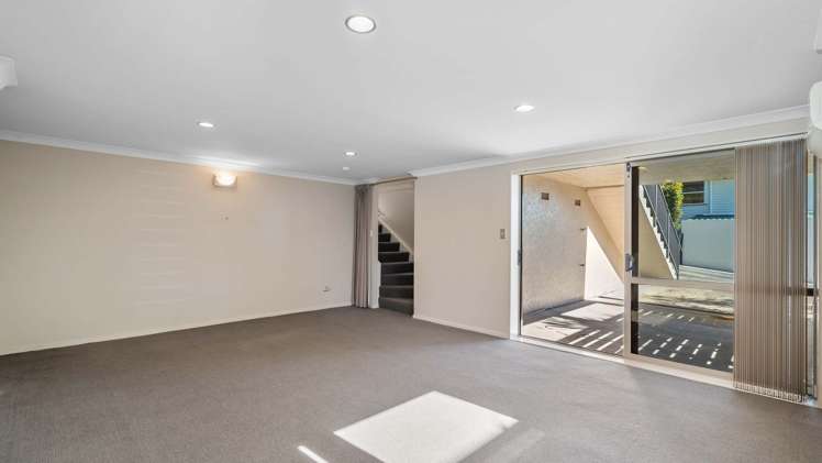 31 Princess Road Bellevue_15