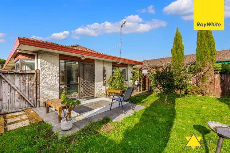 2/41a Titirangi Road New Lynn_14