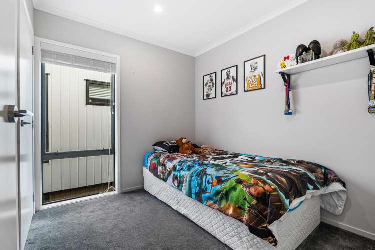 8 Kapia Road Westgate_11