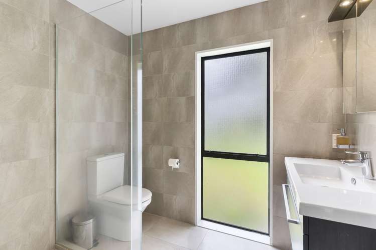 361i Paremoremo Road Paremoremo_14