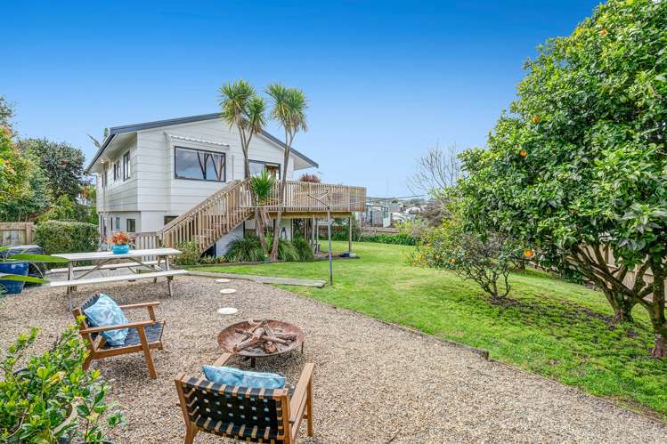 18 Hinemoa Place Snells Beach_15
