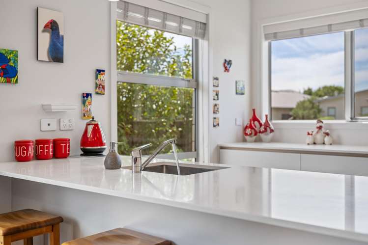 18 Corsair Crescent Burleigh_21