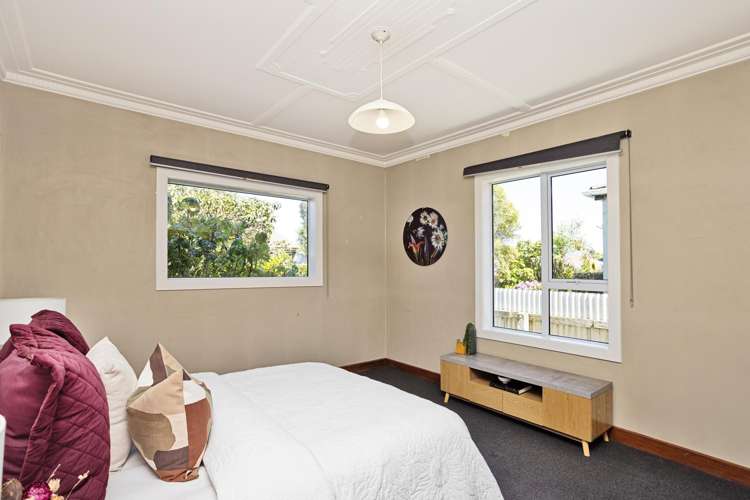 32 Fox Street Avenal_15