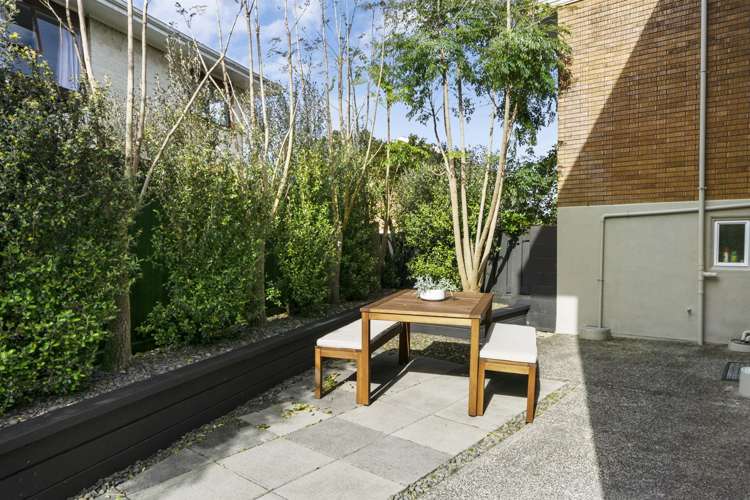 1/22a Tui Glen Road Birkenhead_15