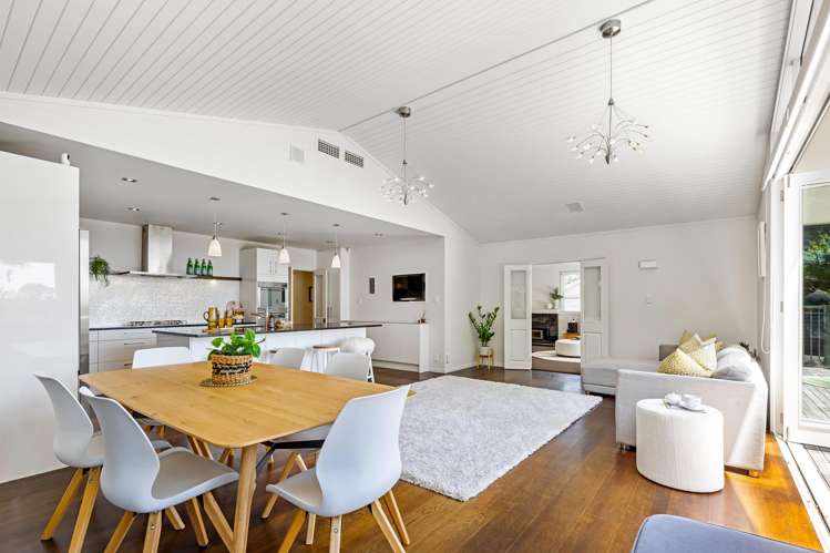 10 Emily Lane Greenhithe_18