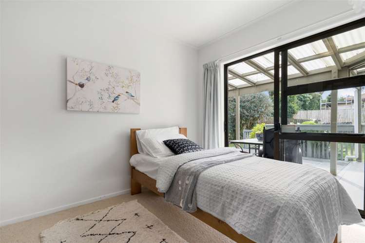 5 Riverhills Avenue Pakuranga Heights_5