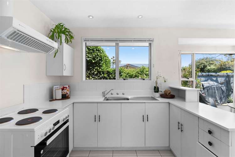 2/59 Gardiners Road Bishopdale_2