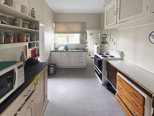 1/6 Roosevelt Street 10516_2