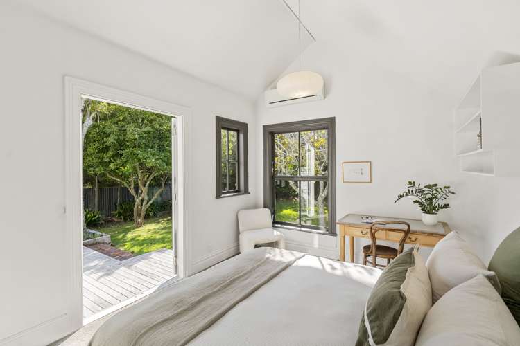 26 Summer Street Stanley Point_12