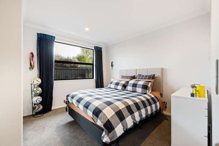 14 Kohunga Crescent Bottle Lake_14