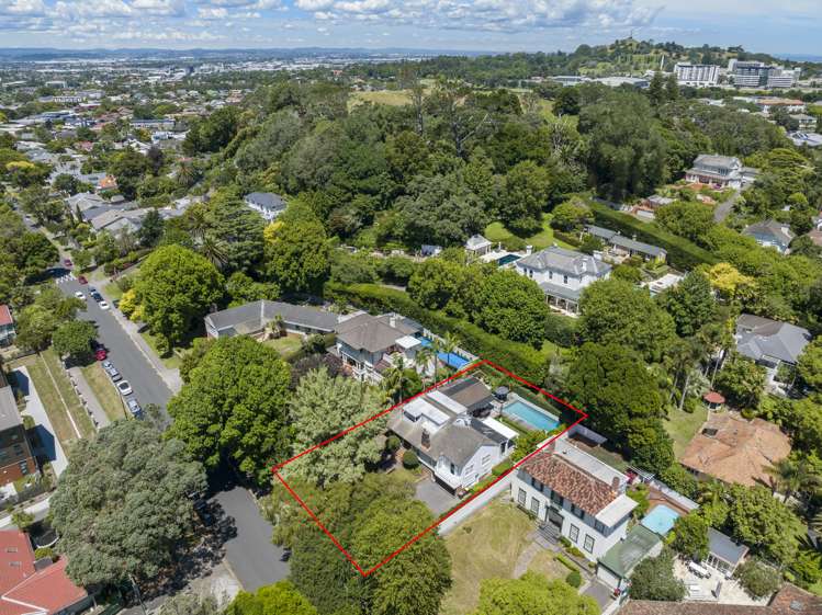 21 Mount Saint John Avenue Epsom_28