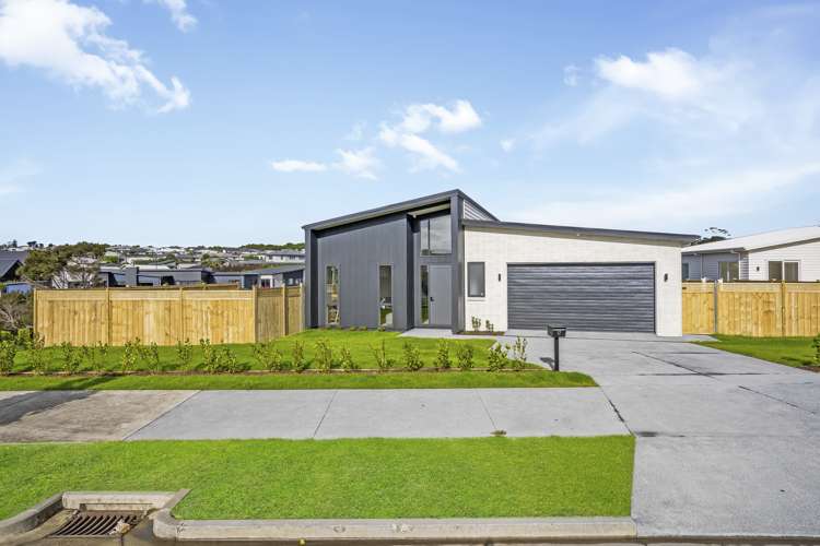 17 Cadwil Drive Beachlands_34