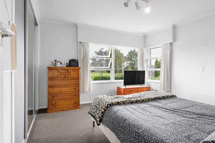 54 Carlyle Avenue Chartwell_9