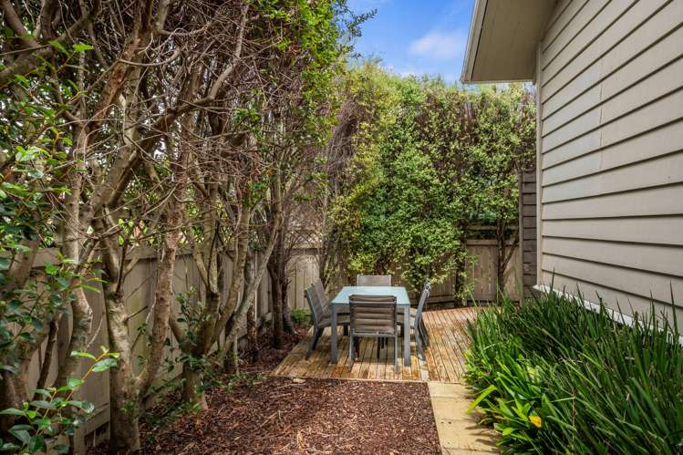 24 Queen Mary Avenue Epsom_12