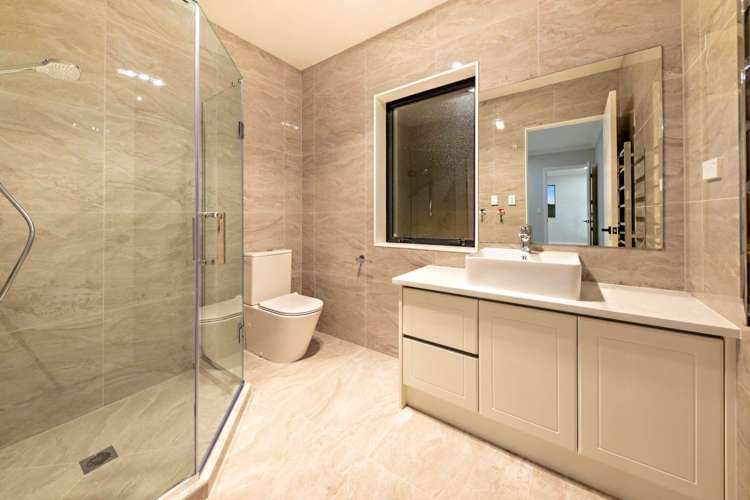 38 Tinaku Road Flat Bush_13