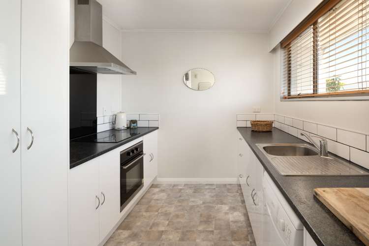 8a Eltham Road Blenheim Central_6