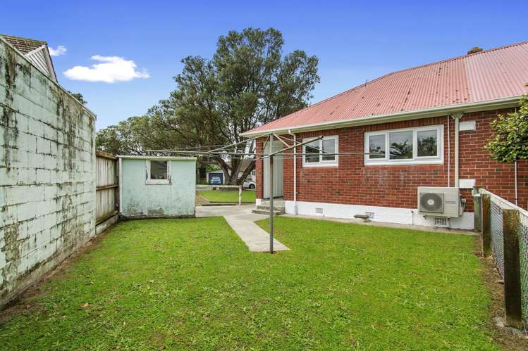 54 Thornycroft Avenue Epuni_9