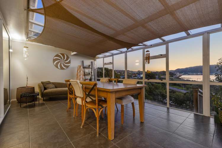 9 Ayr Place Papakowhai_9