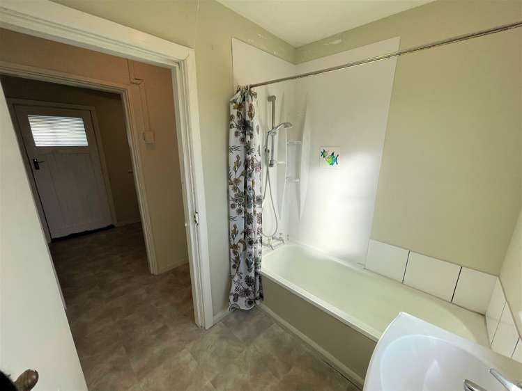 34 Christchurch Street Kaitangata_14