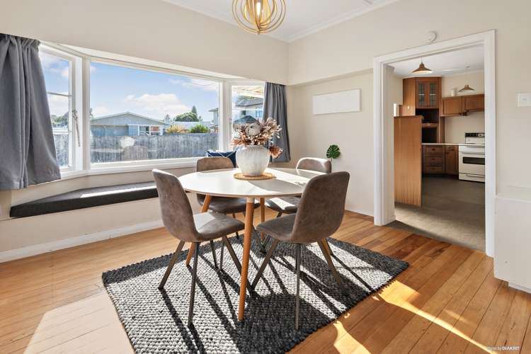 58 Galloway Street Hamilton East_5