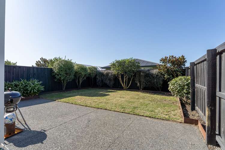 83 Faringdon Boulevard Rolleston_12