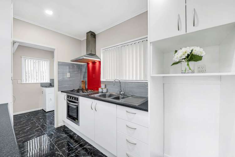 1/40 Mckean Avenue Manurewa_6