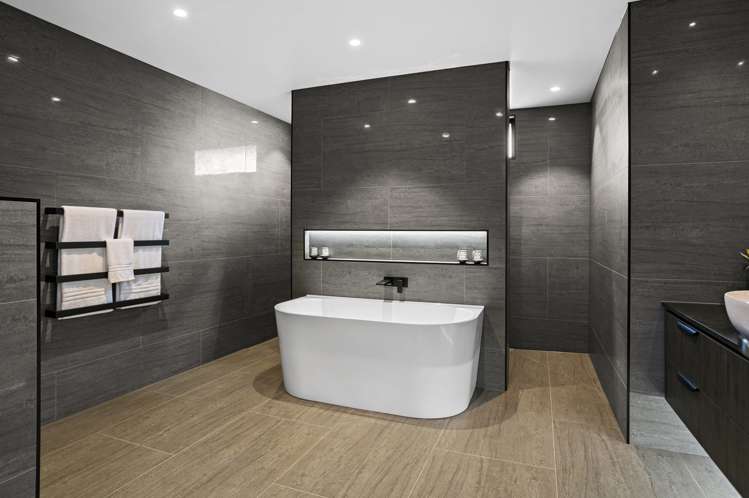 4 Alan Livingston Drive Cambridge_18