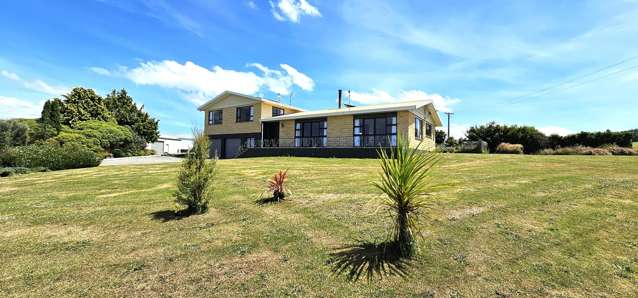 27 Mandeville Kingston Crossing Road Mandeville_1