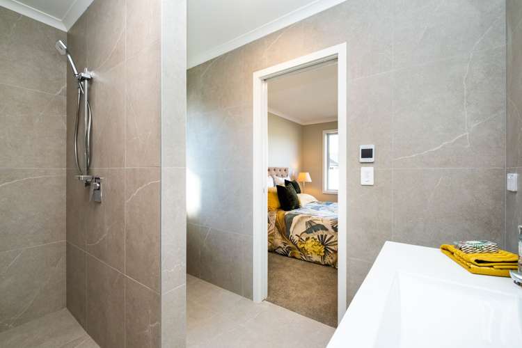 12a Burness Road Greenmeadows_13