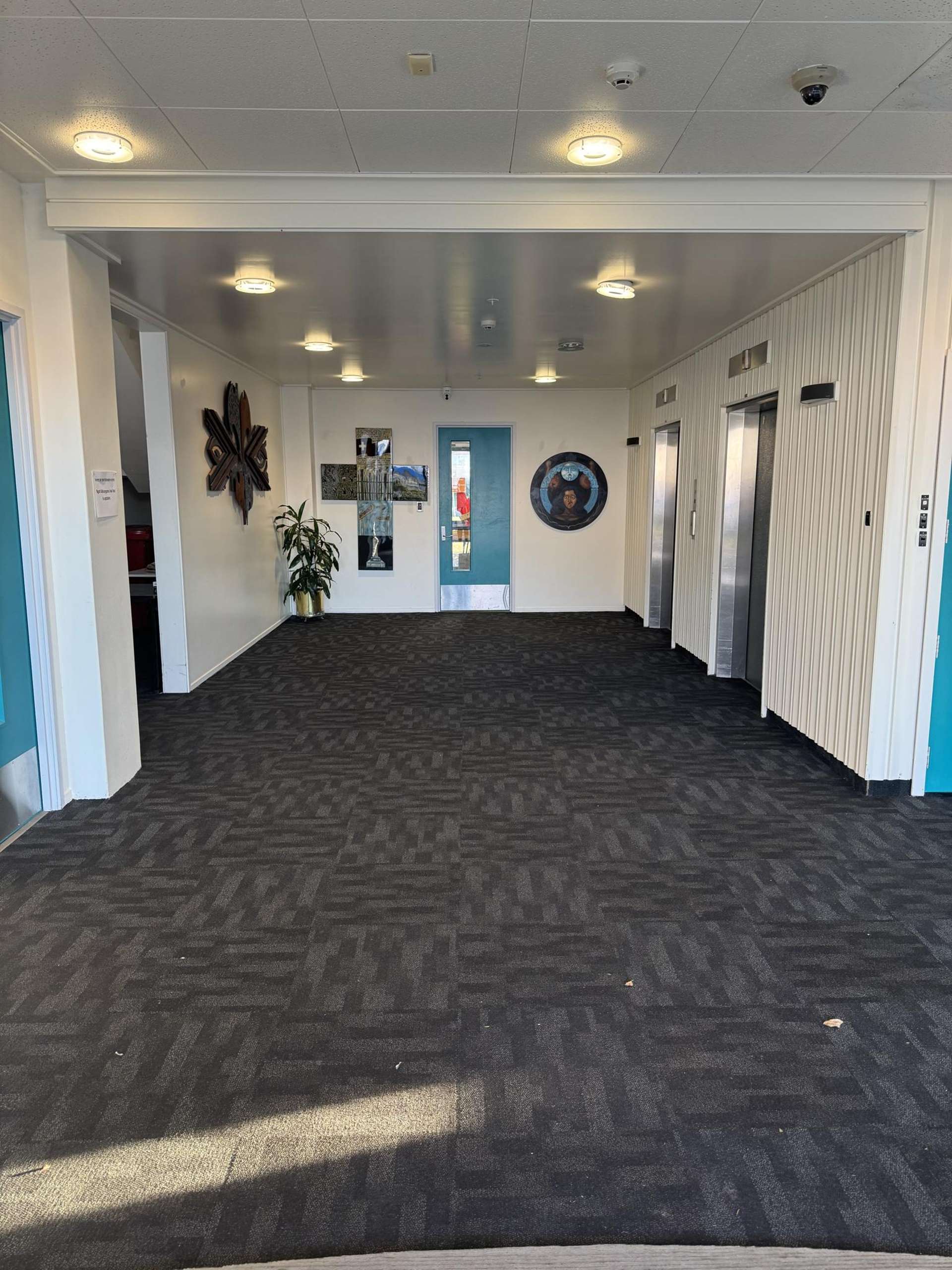 Ground-1/504-510 King Street North Hastings_0