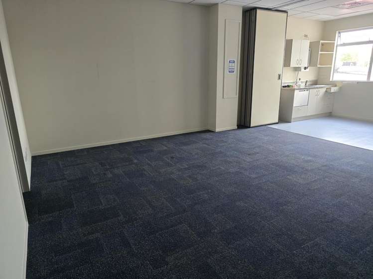 First Floor/68 King Street Pukekohe_14