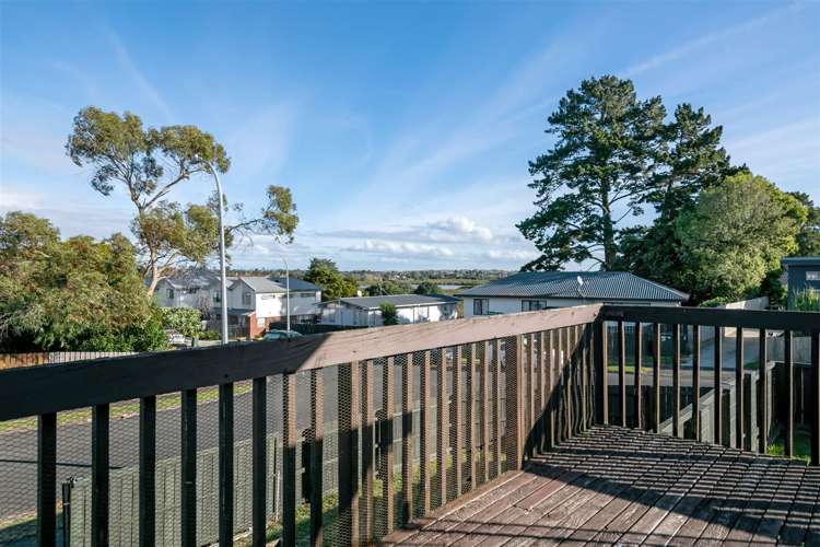 2 Gambare Place Wattle Downs_9