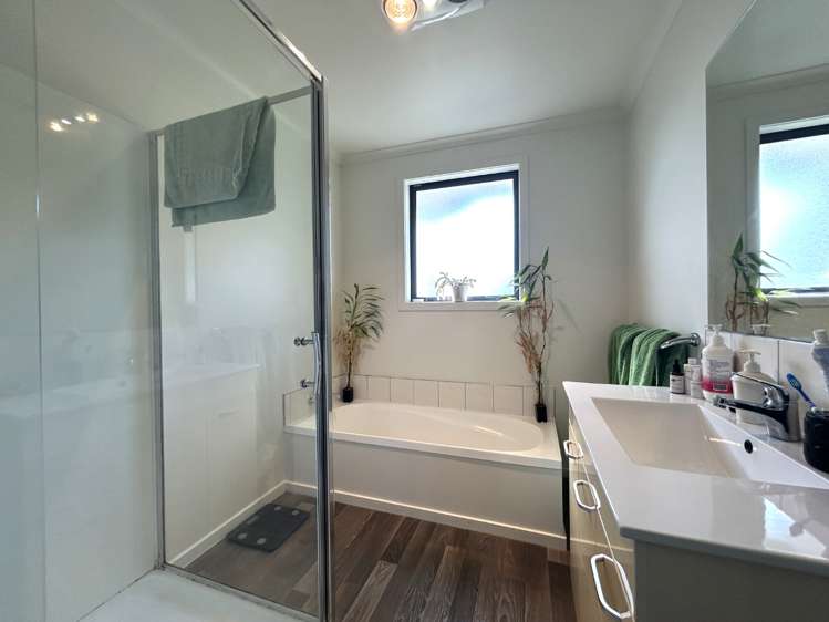 108 Bishopdale Avenue Bishopdale_5