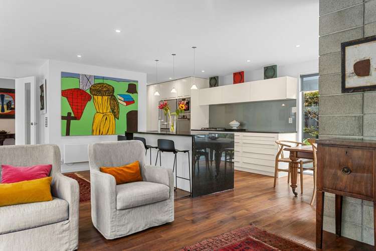 65a Winchester Street Merivale_2