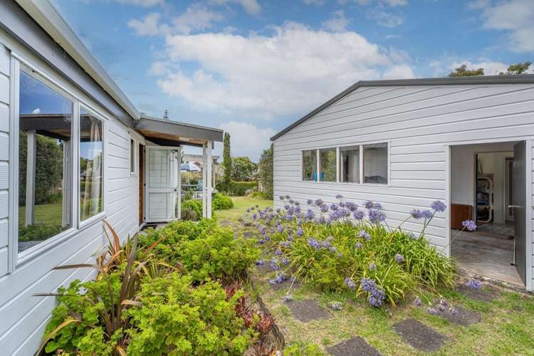 6 Lake Court Pauanui_7