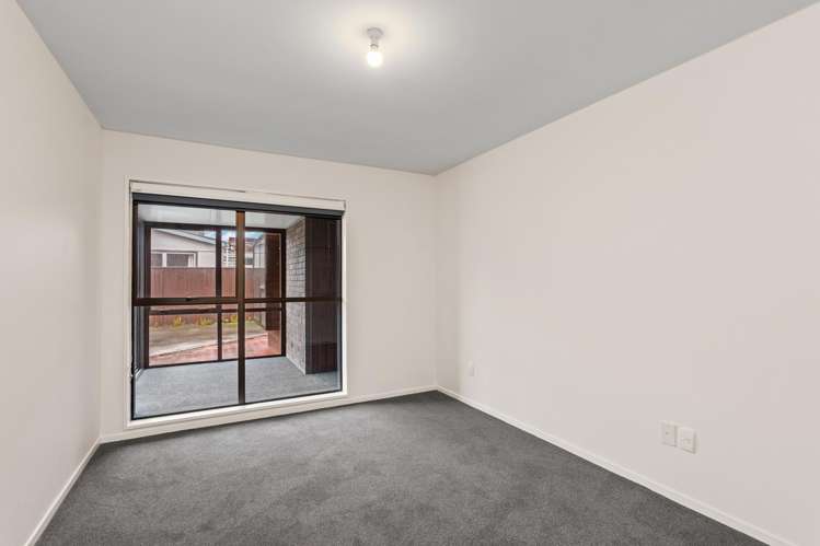 2/146 Stanmore Road Linwood_10