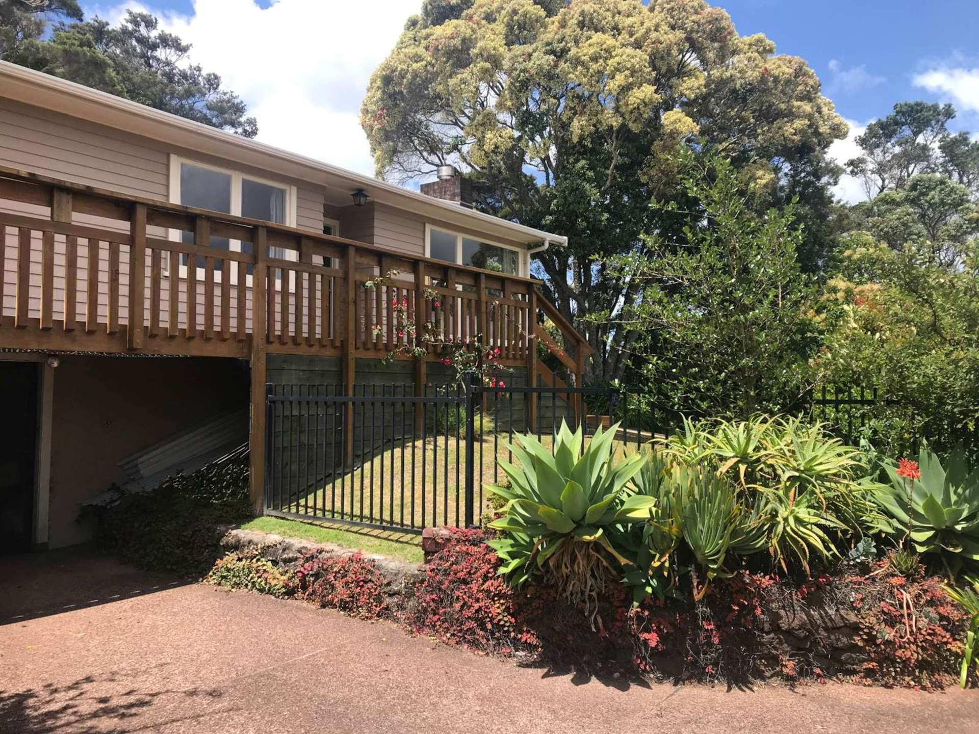 5 Atkinson Road Titirangi_0