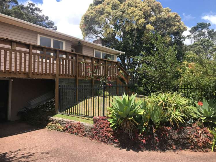 5 Atkinson Road Titirangi_0