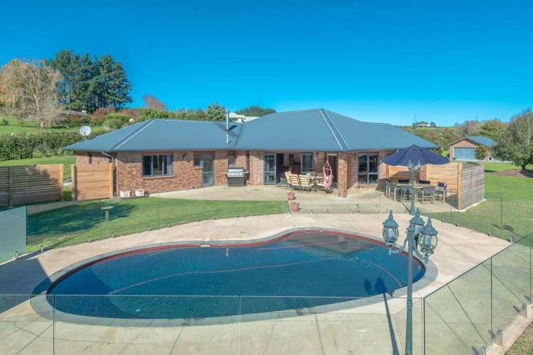 11 Genevieve Way Whatawhata_15