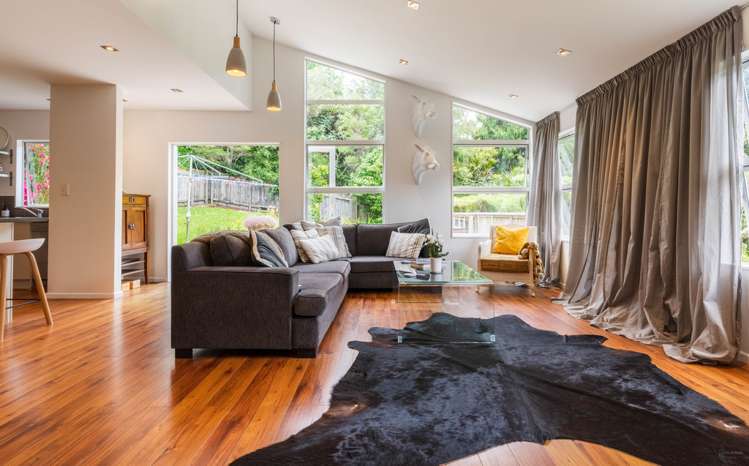 9 Stottholm Road Titirangi_1