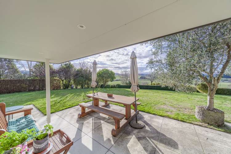 144 Racecourse Road Waipawa_16