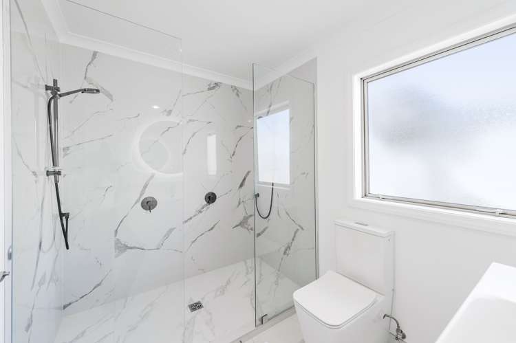 8 Excalibur Place Burwood_31